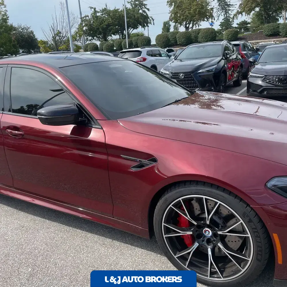 2022 BMW M5 Base