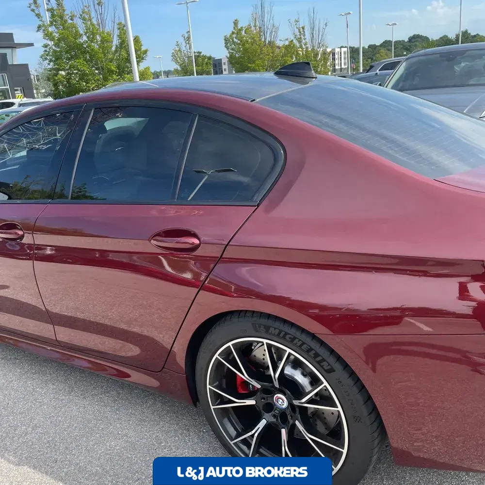 2022 BMW M5 Base
