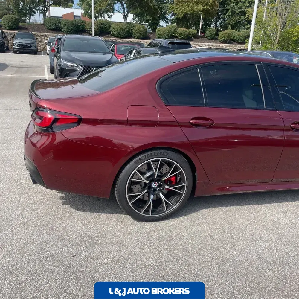 2022 BMW M5 Base