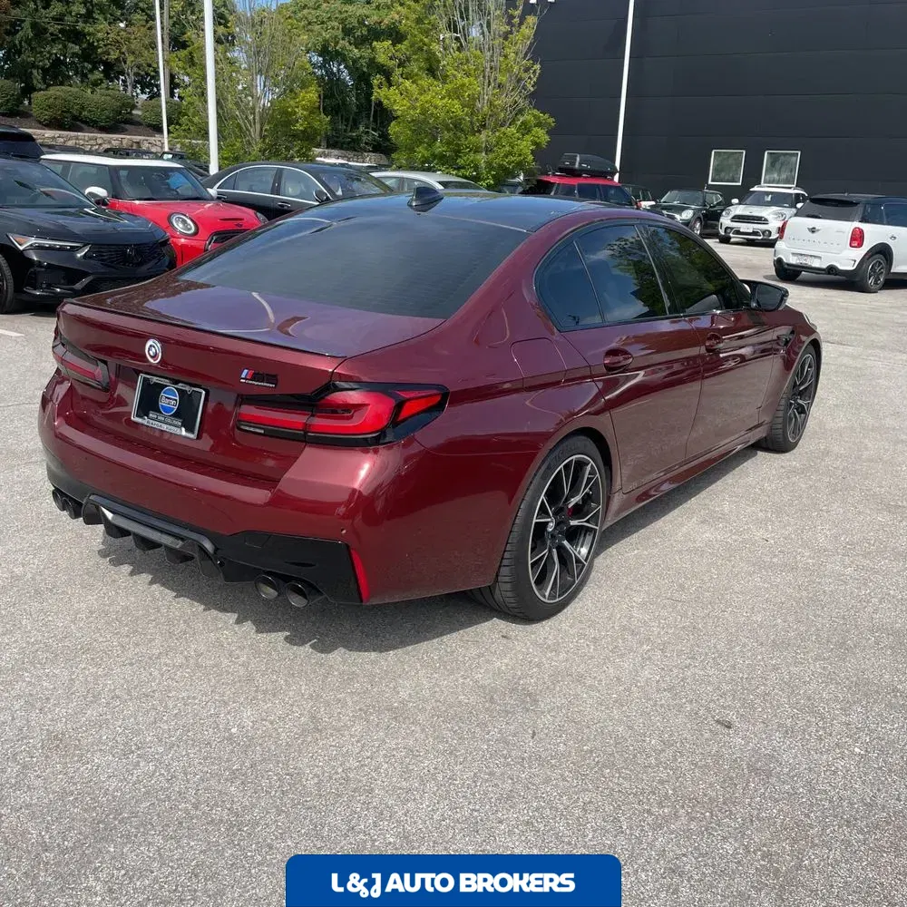 2022 BMW M5 Base