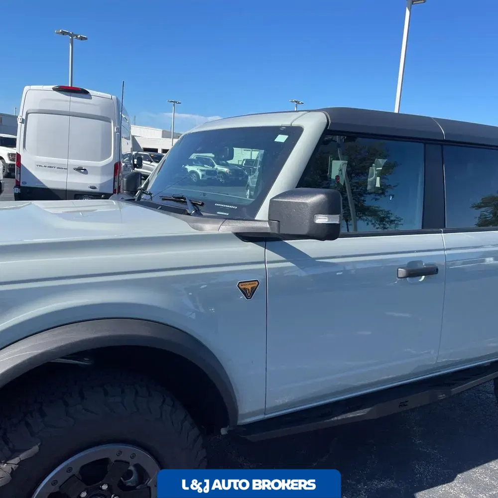 2022 Ford Bronco Badlands Advanced