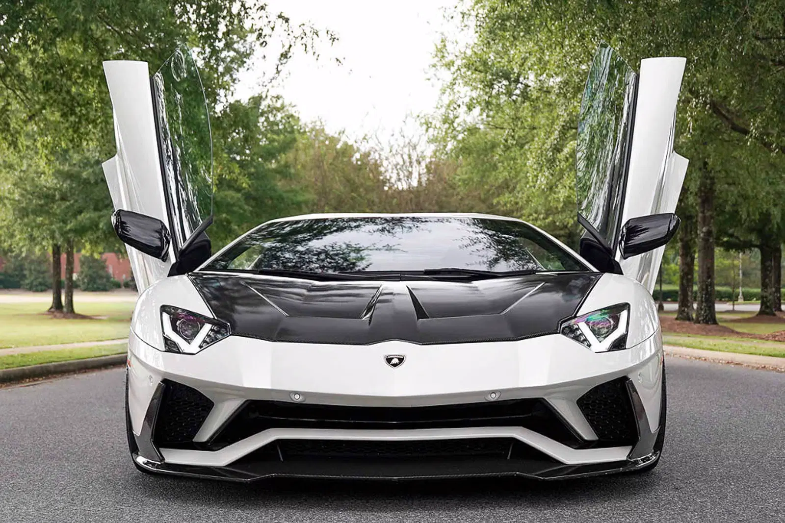 2017 Lamborghini Aventador S