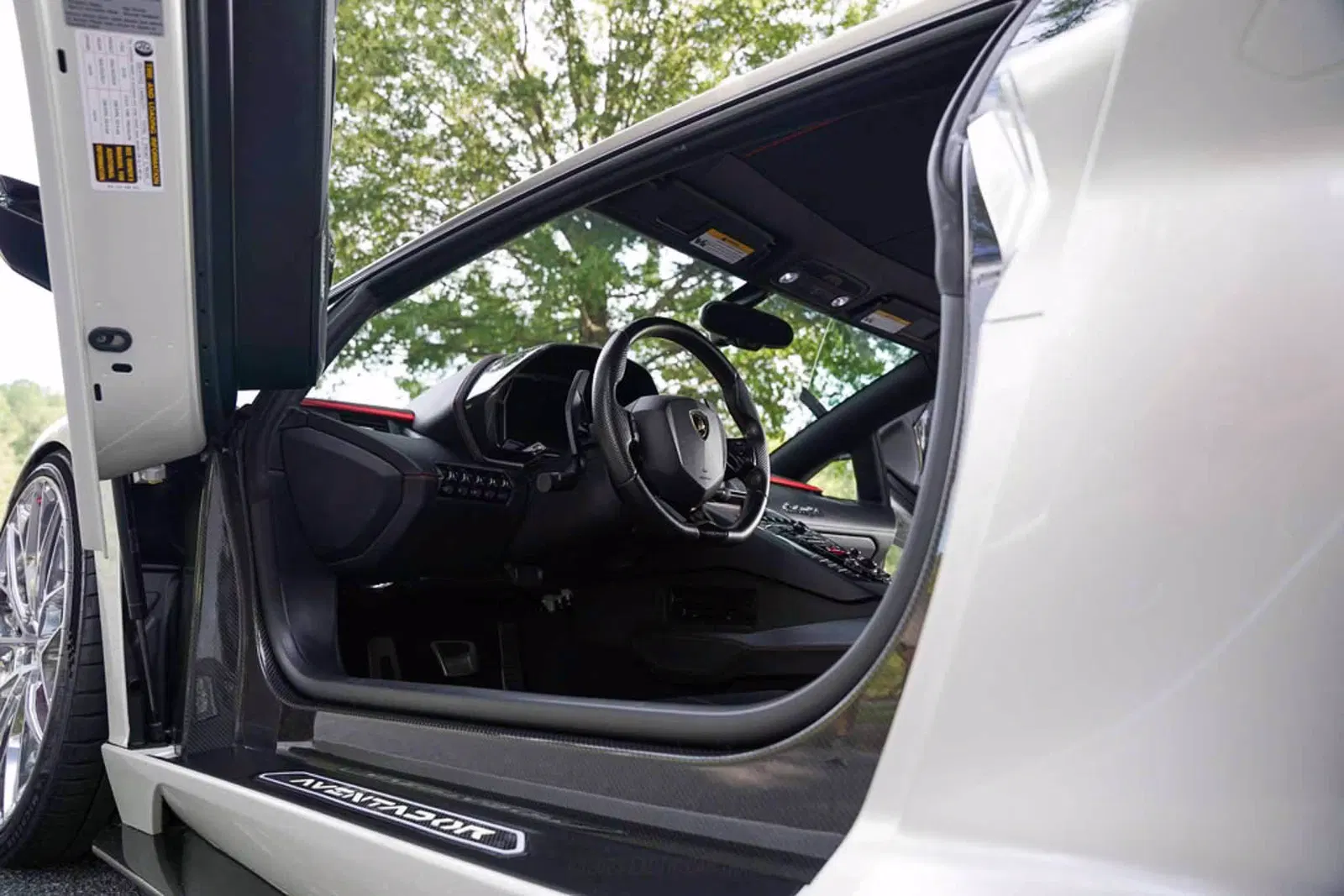 2017 Lamborghini Aventador S