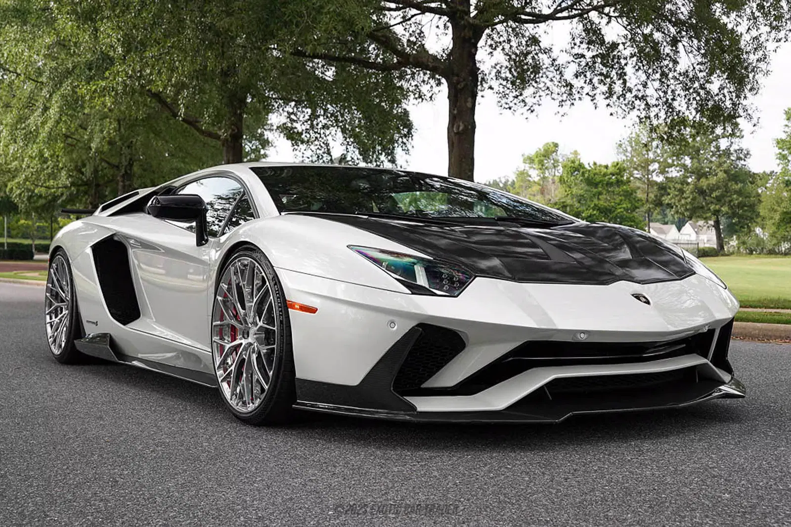 2017 Lamborghini Aventador S