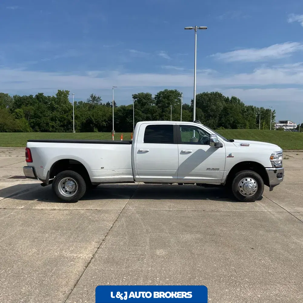 2024 Ram 3500 Laramie