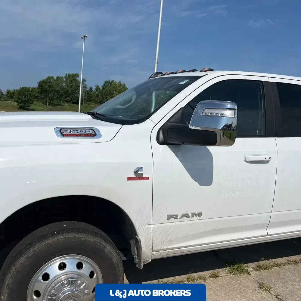 2024 Ram 3500 Laramie