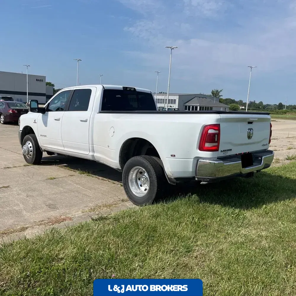 2024 Ram 3500 Laramie