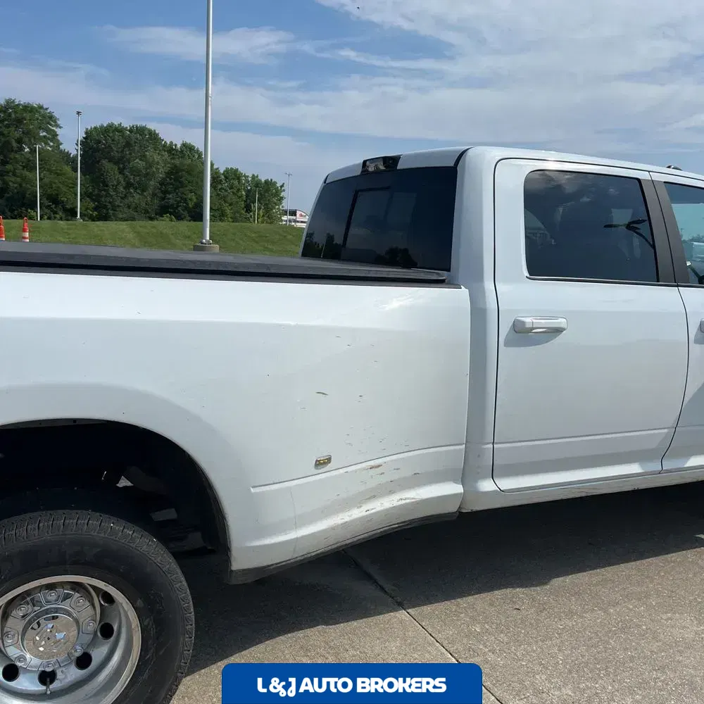 2024 Ram 3500 Laramie