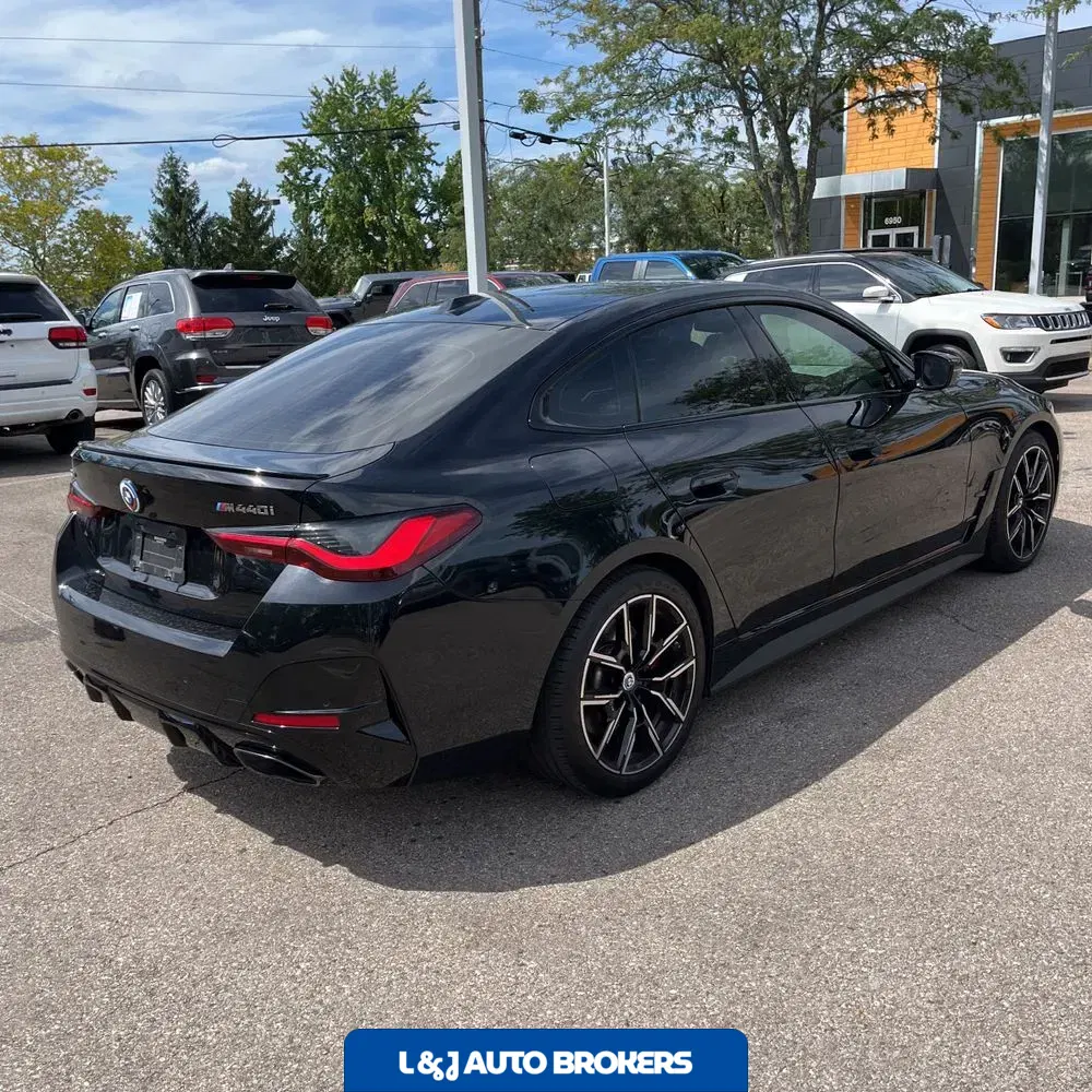 2023 BMW 4-Series M440xi Grn Coupe