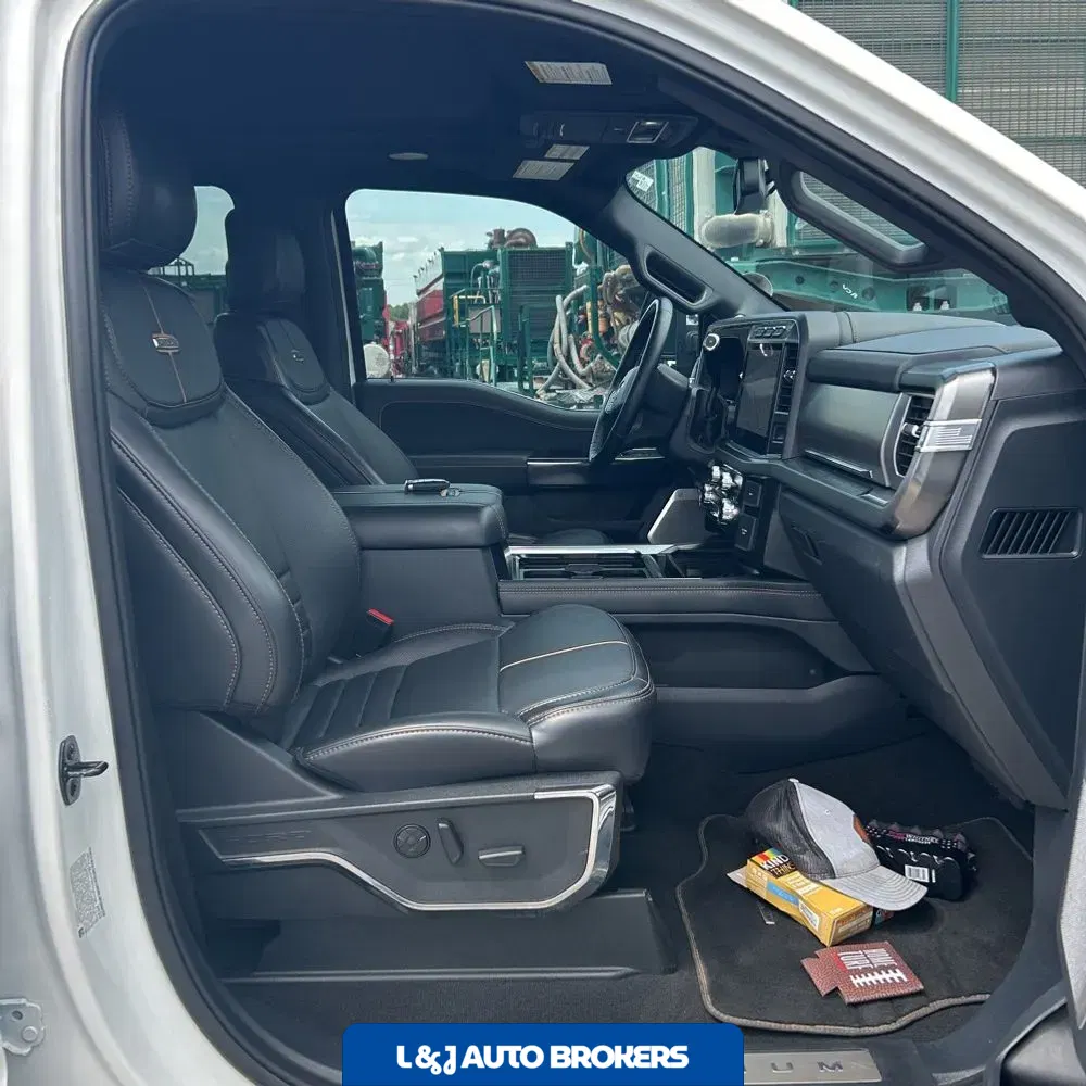 2024 Ford F-250 Super Duty Platinum