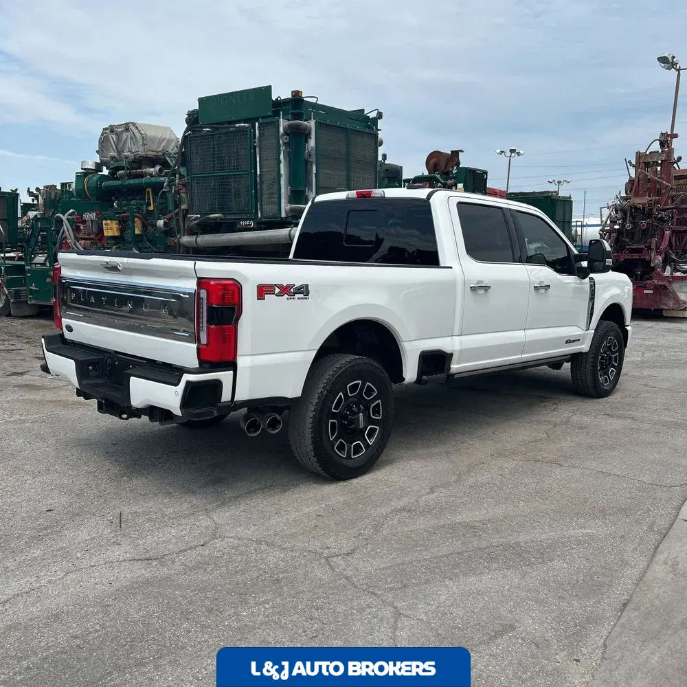 2024 Ford F-250 Super Duty Platinum