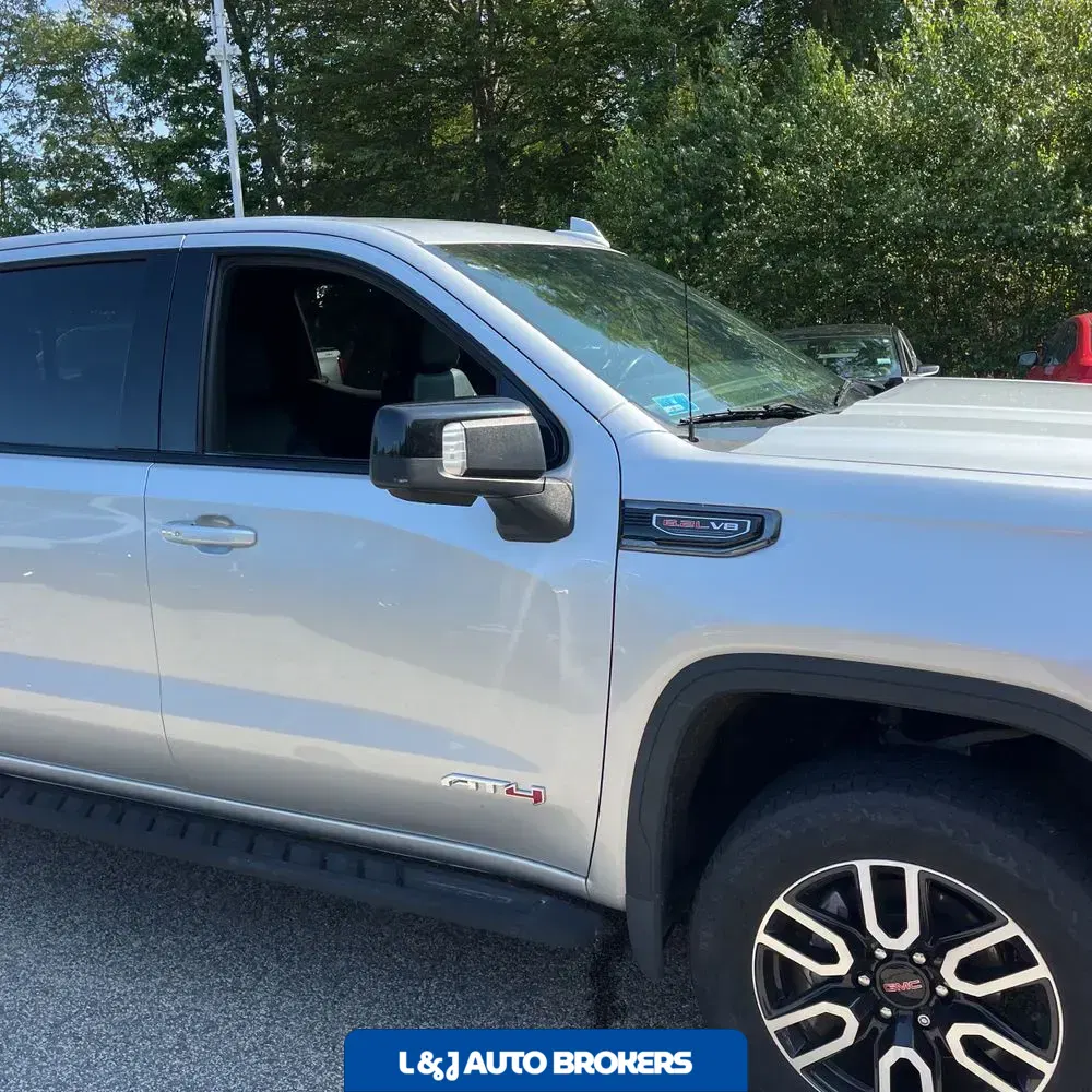 2022 GMC Sierra 1500 AT4