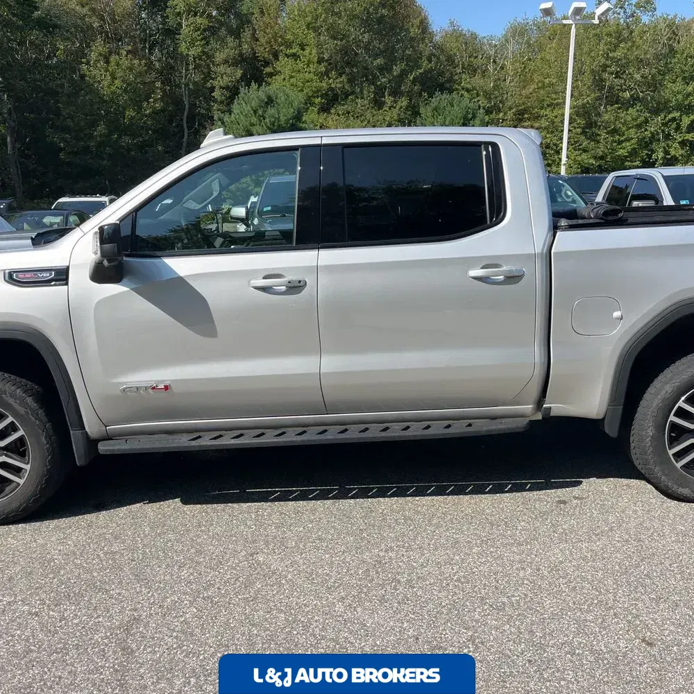 2022 GMC Sierra 1500 AT4