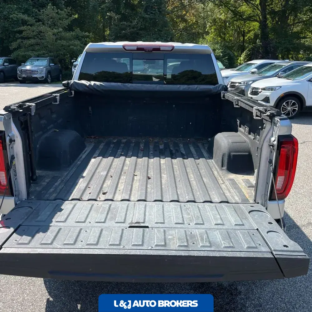 2022 GMC Sierra 1500 AT4