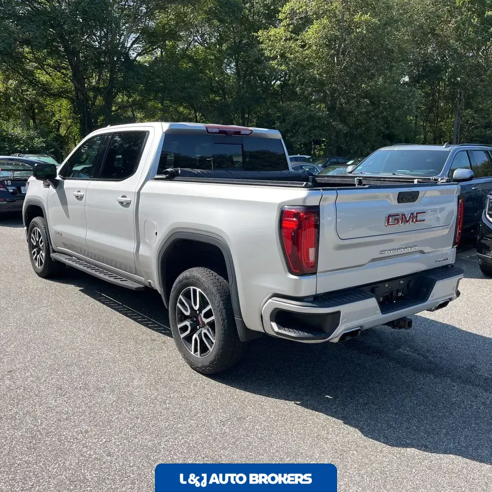 2022 GMC Sierra 1500 AT4