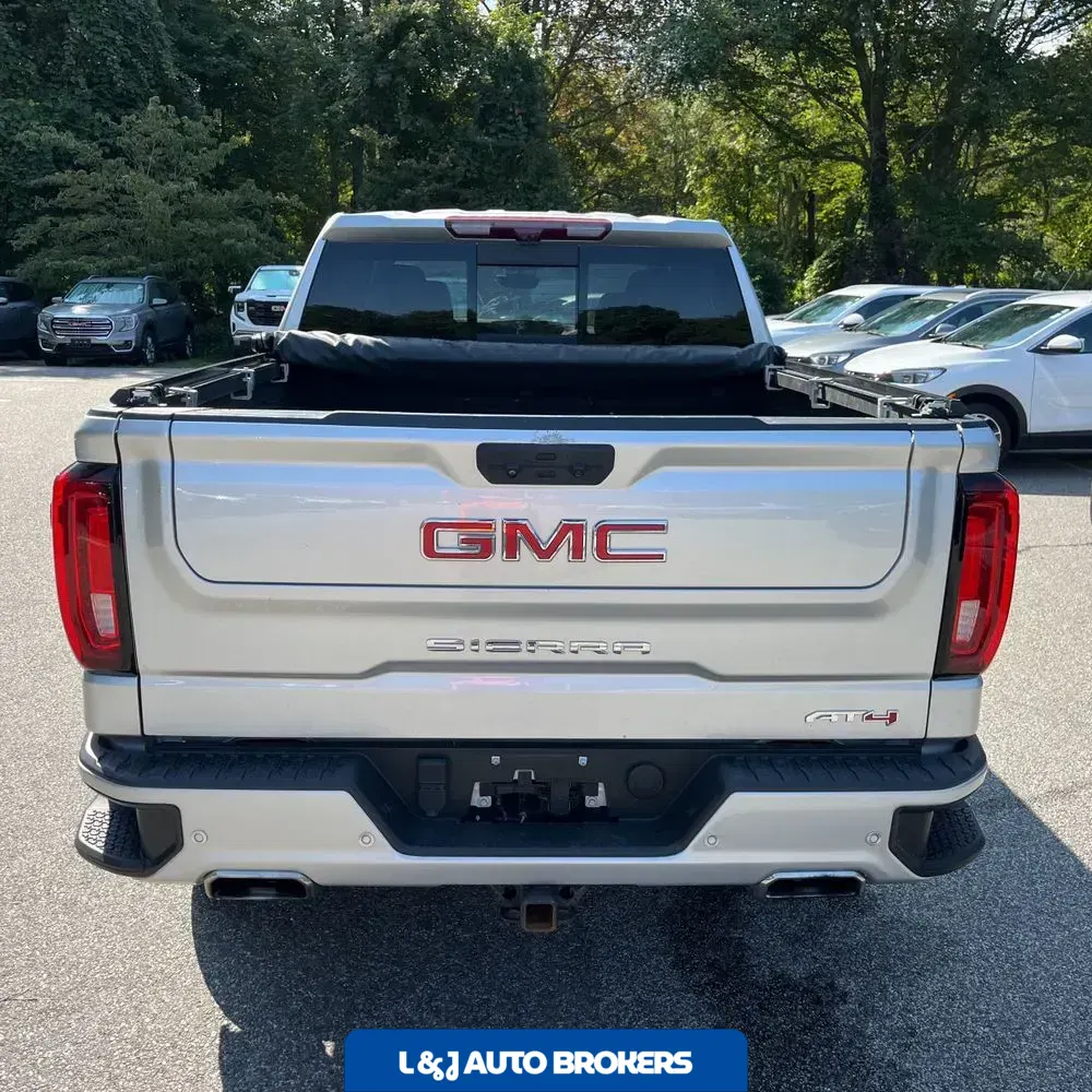 2022 GMC Sierra 1500 AT4