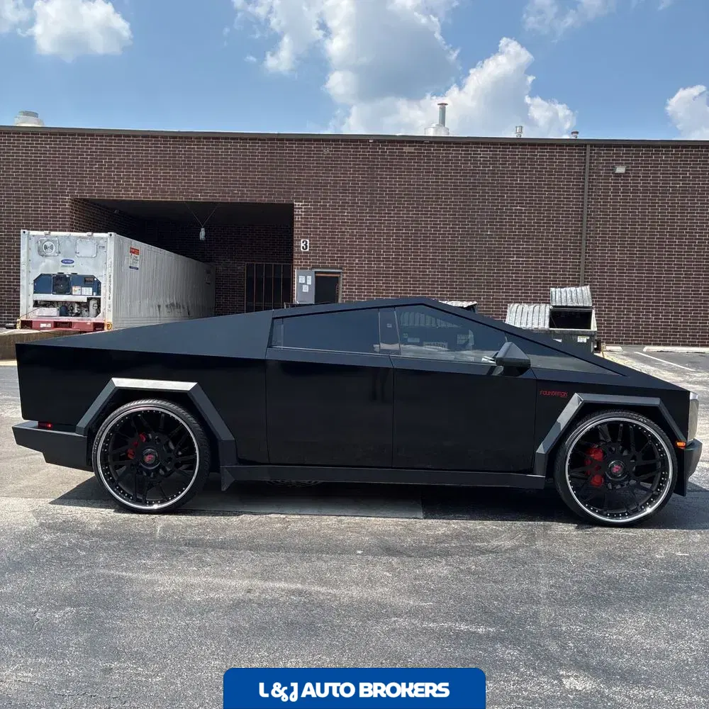 2024 Tesla Cybertruck Base