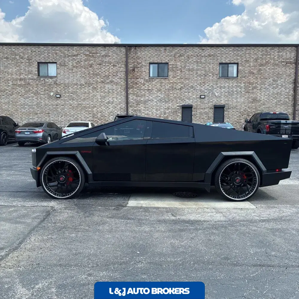 2024 Tesla Cybertruck Base