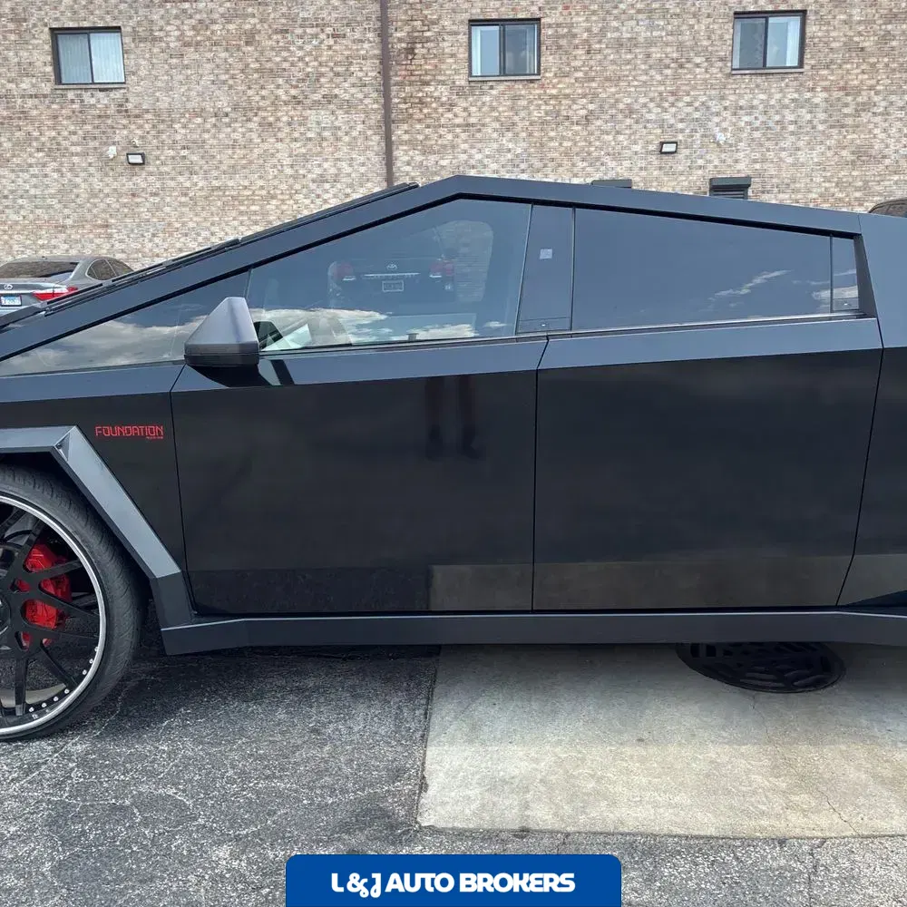 2024 Tesla Cybertruck Base