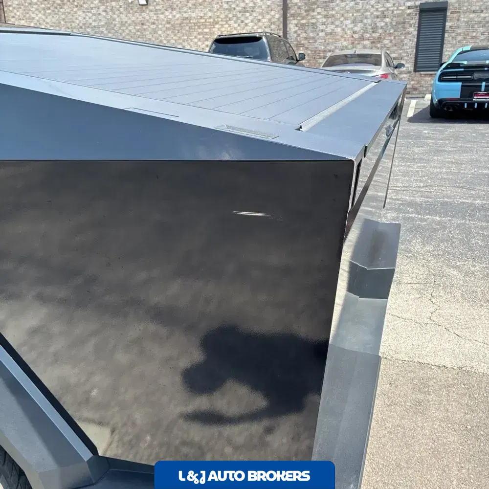 2024 Tesla Cybertruck Base