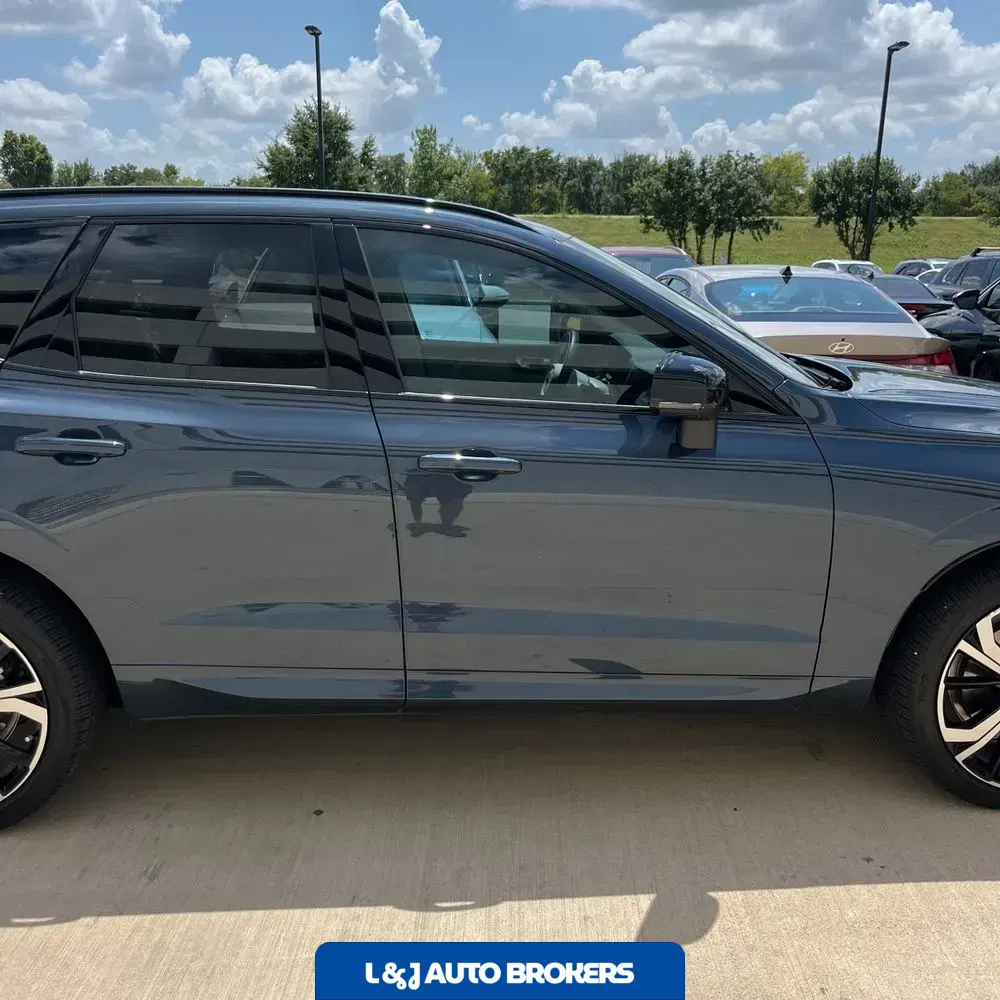 2024 Volvo XC60 T8 - Ultimate PHEV