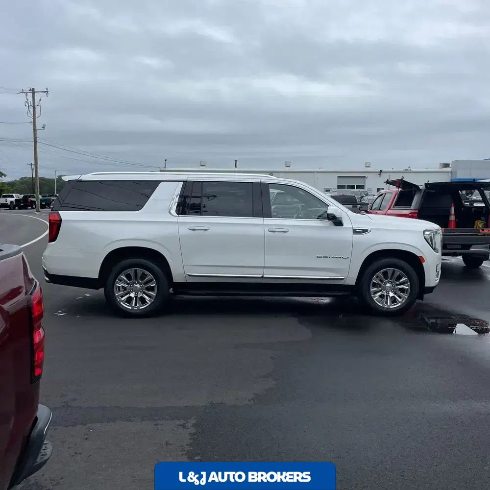 2022 GMC Yukon XL Denali