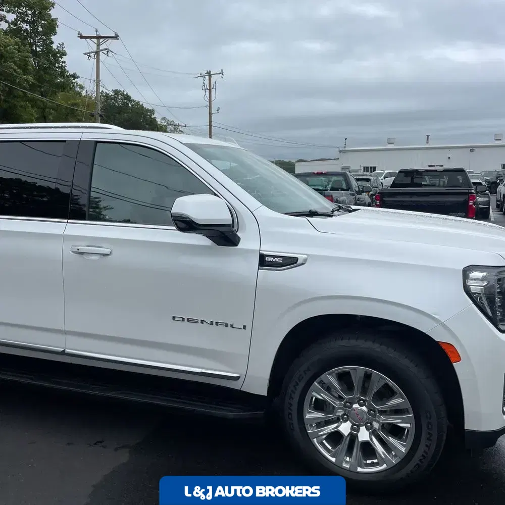 2022 GMC Yukon XL Denali