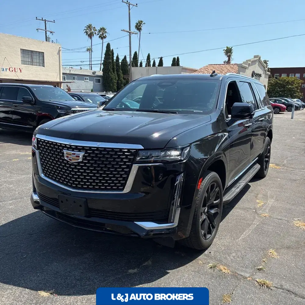 2023 Cadillac Escalade ESV Luxury