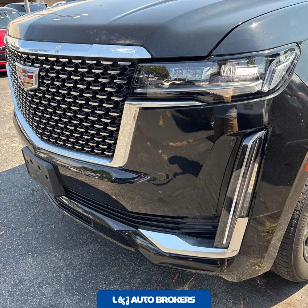 2023 Cadillac Escalade ESV Luxury