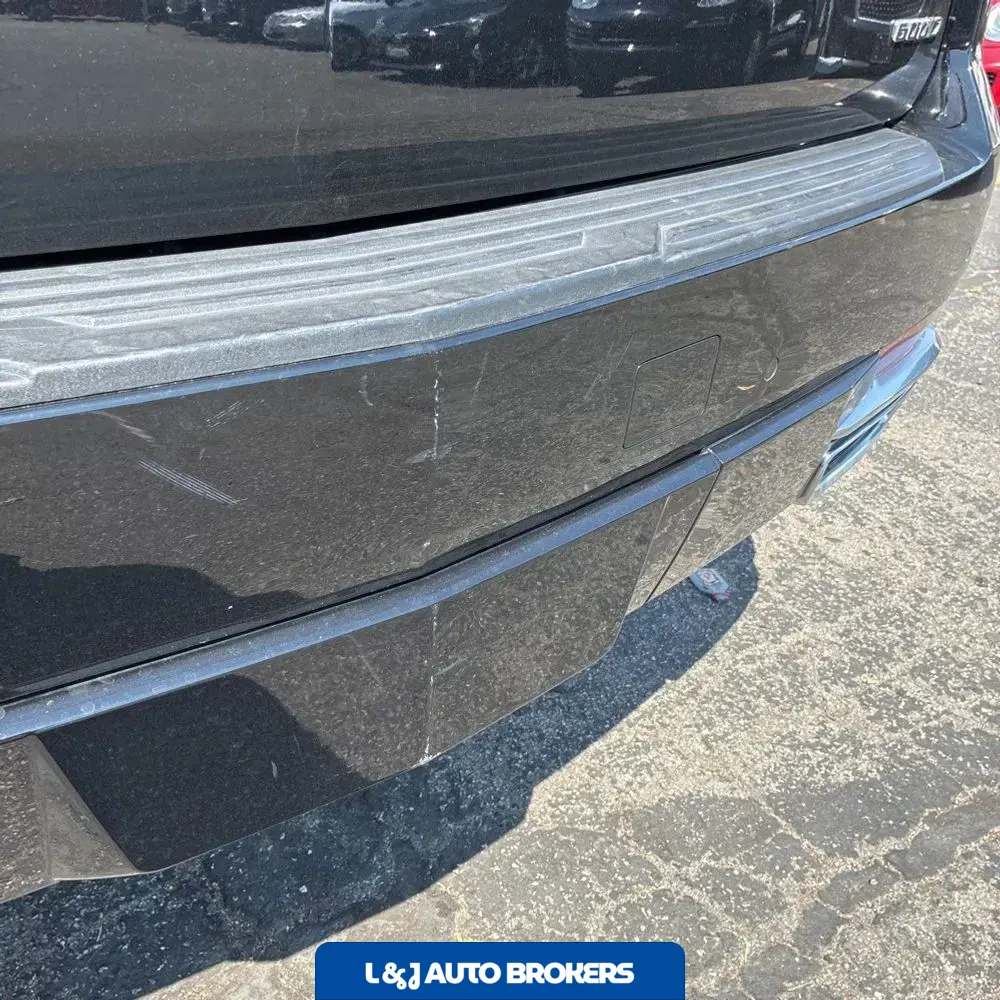 2023 Cadillac Escalade ESV Luxury