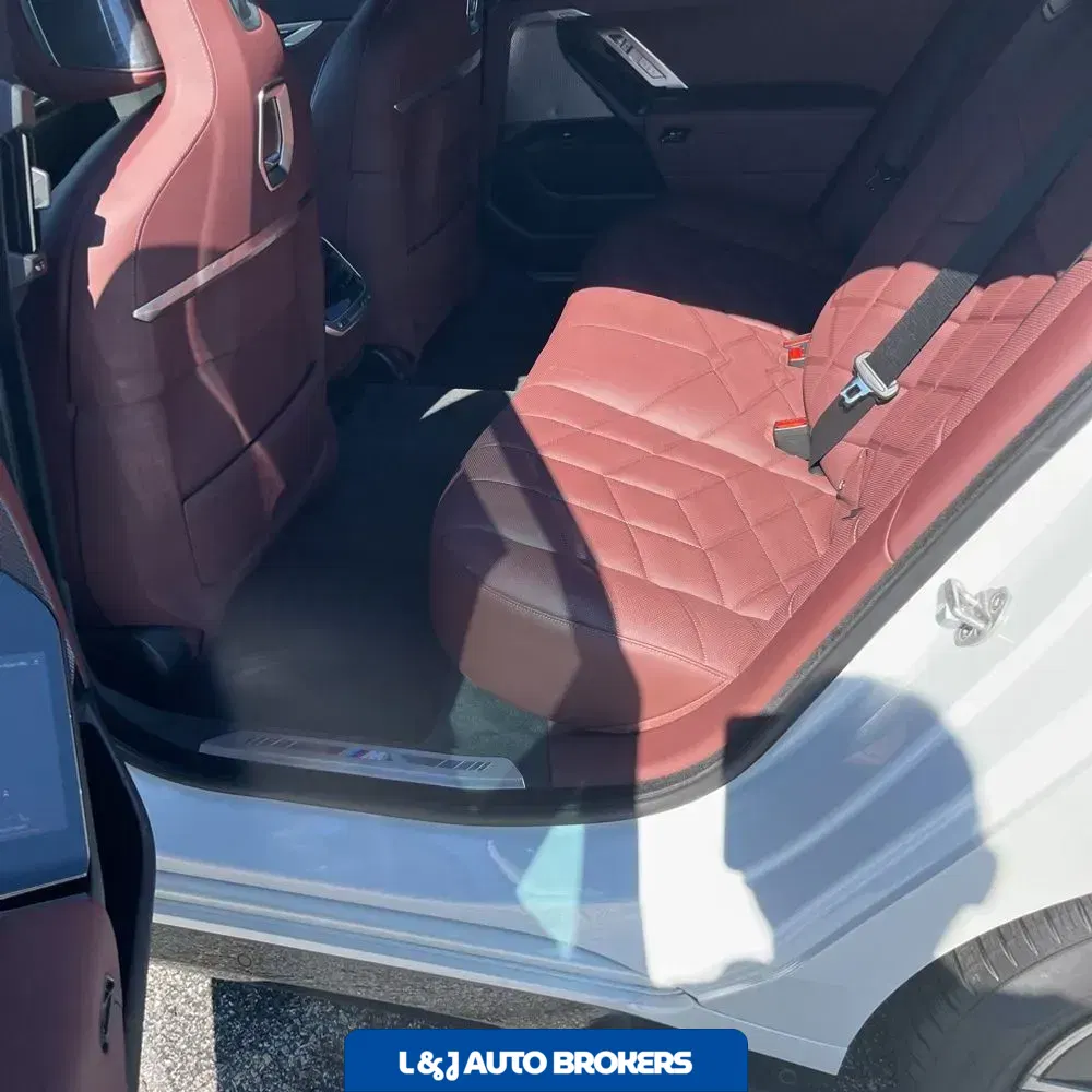 2023 BMW 7-Series 760xi