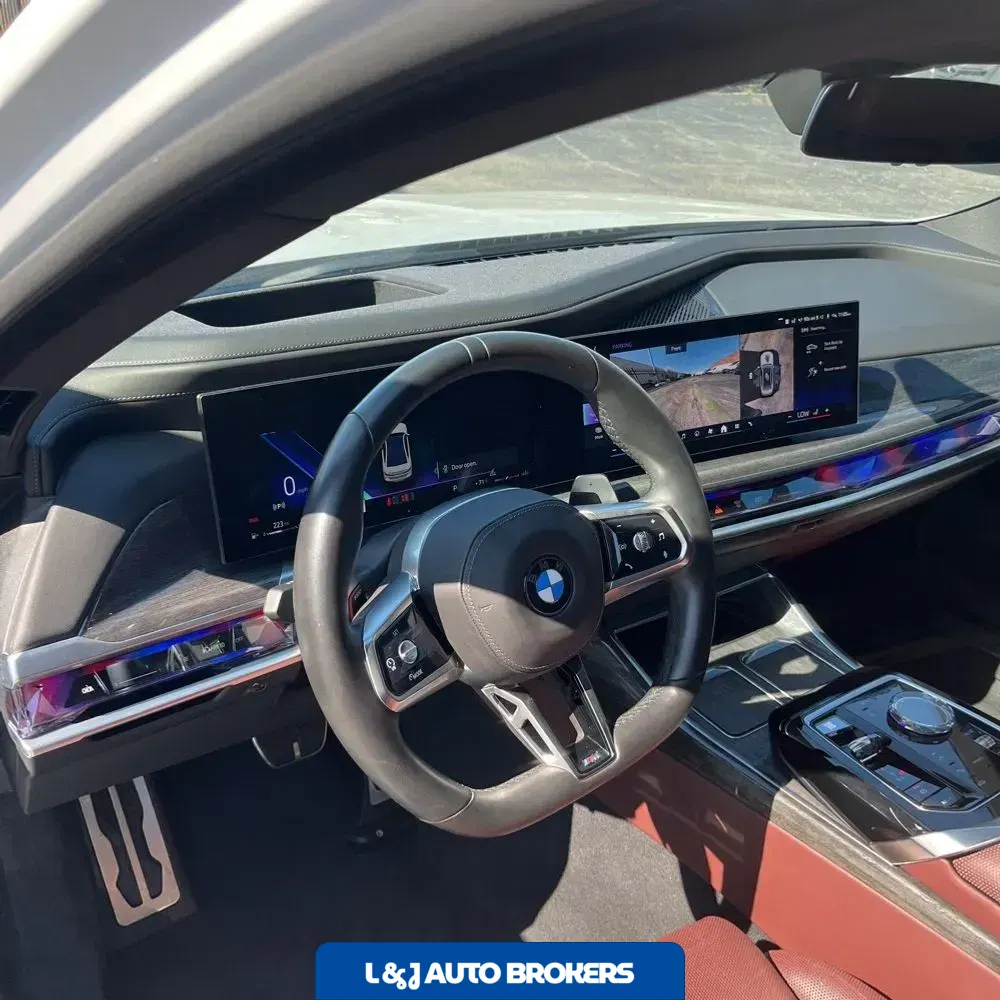 2023 BMW 7-Series 760xi