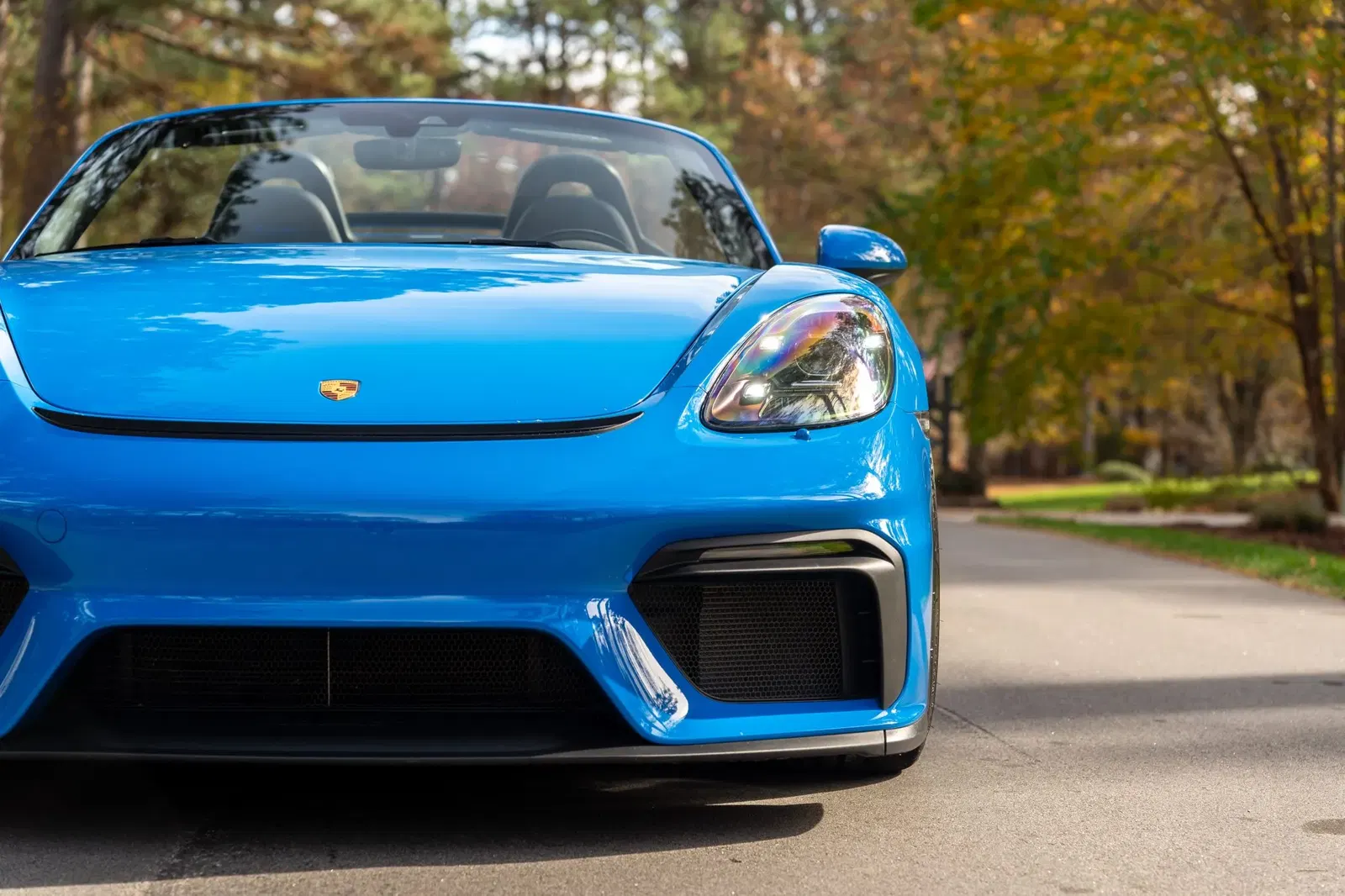 2022 Porsche 718 Spyder 6-Speed