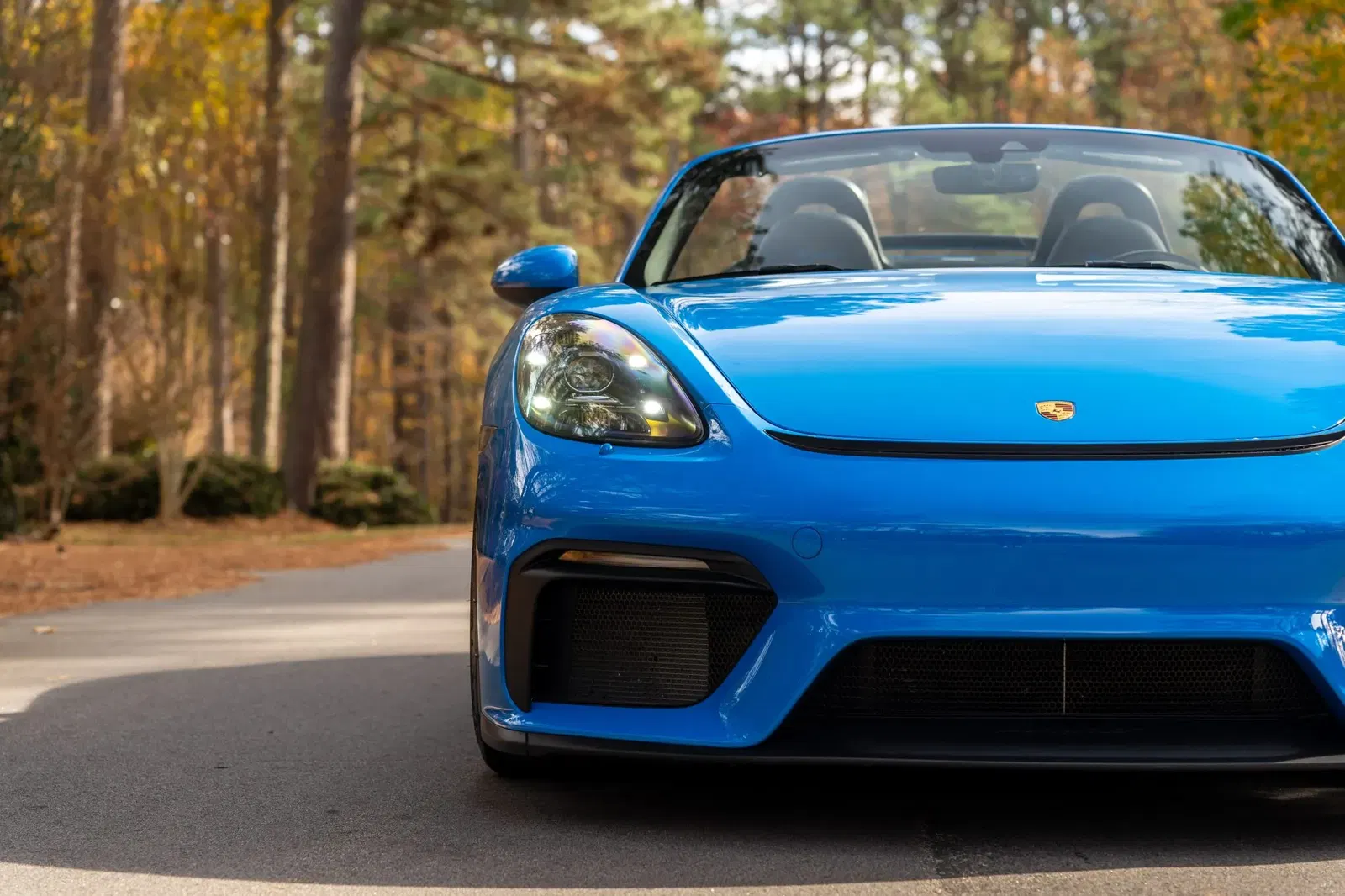 2022 Porsche 718 Spyder 6-Speed