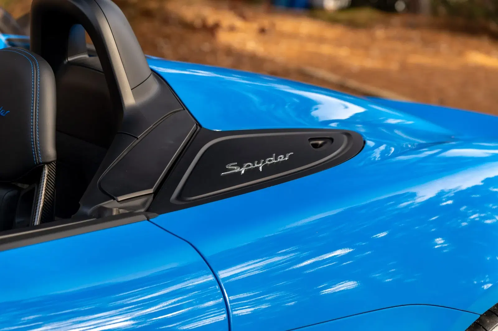 2022 Porsche 718 Spyder 6-Speed