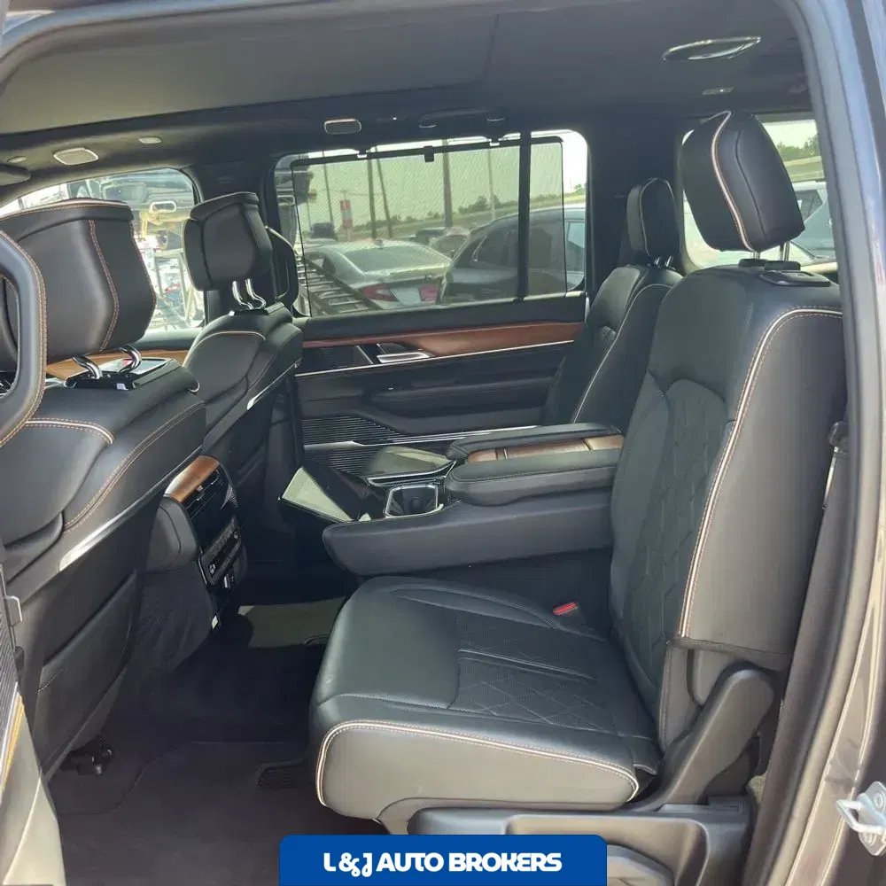 2024 Jeep Grand Wagoneer L Series III