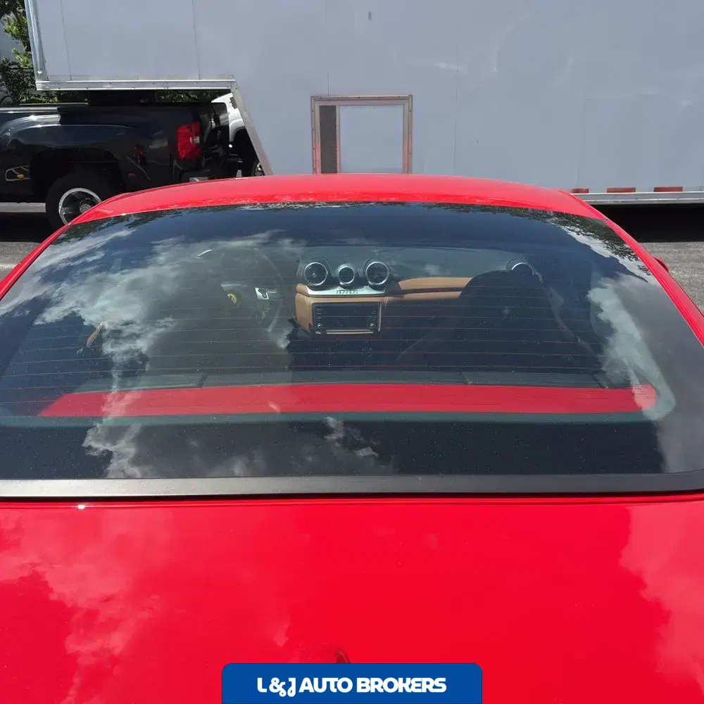 2016 Ferrari California T Base