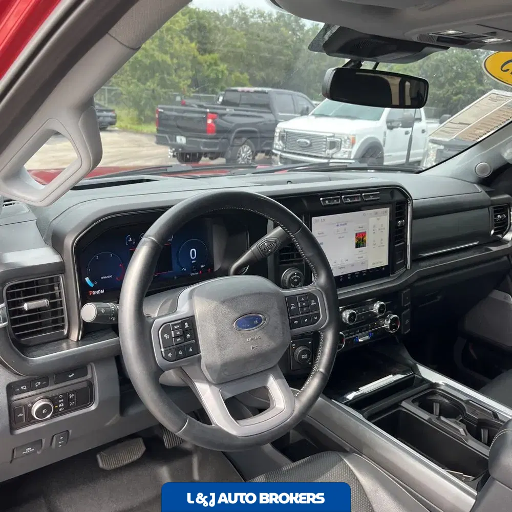 2023 Ford F-250 Super Duty Lariat