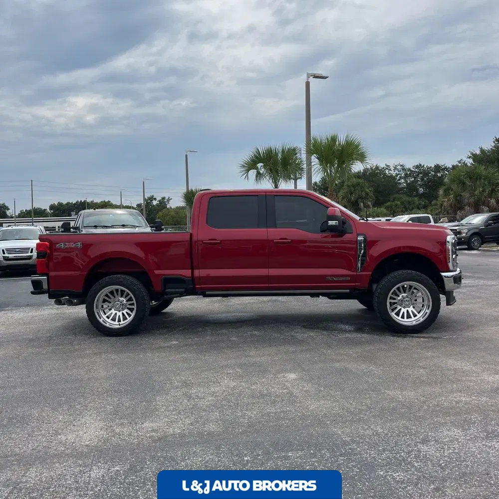 2023 Ford F-250 Super Duty Lariat
