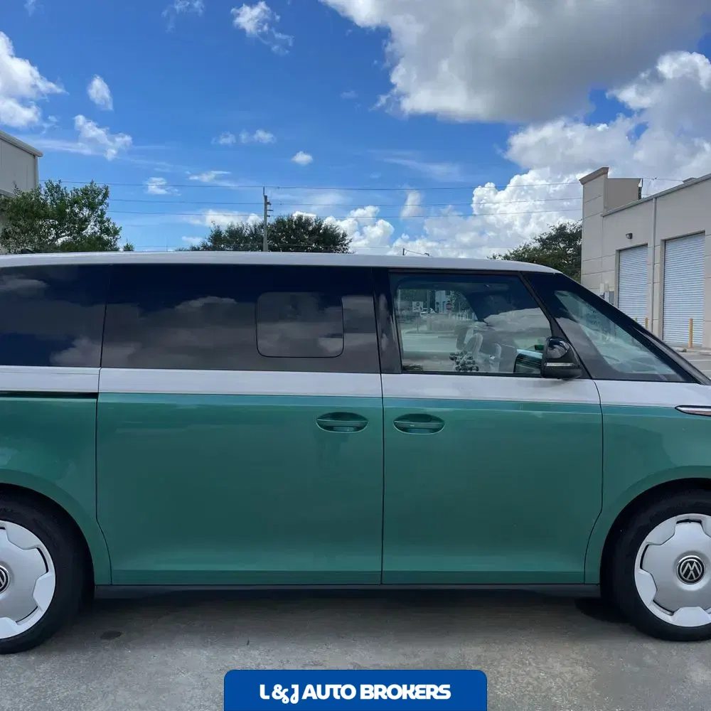 2025 Volkswagen ID Buzz  1st Edition 4Motion