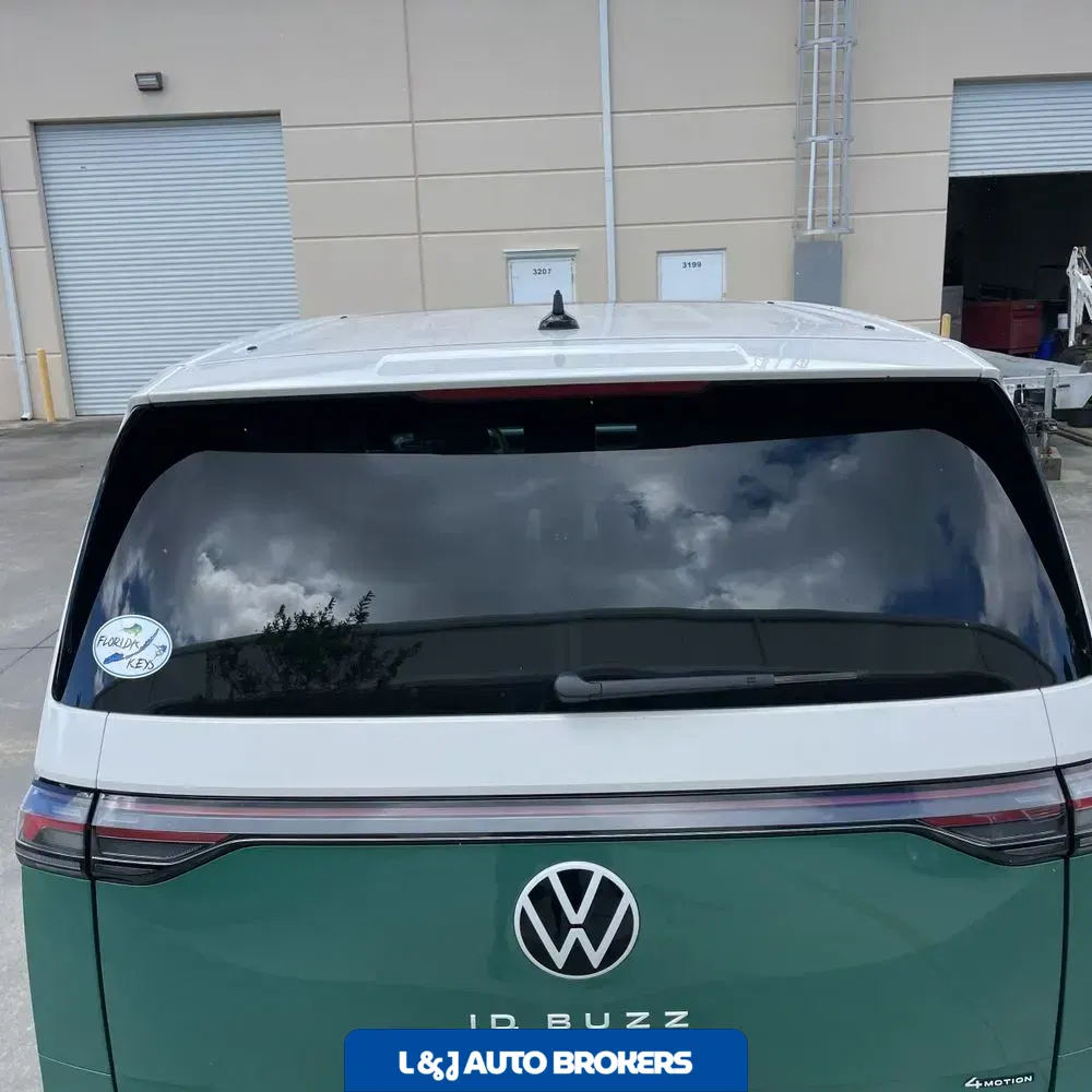 2025 Volkswagen ID Buzz  1st Edition 4Motion