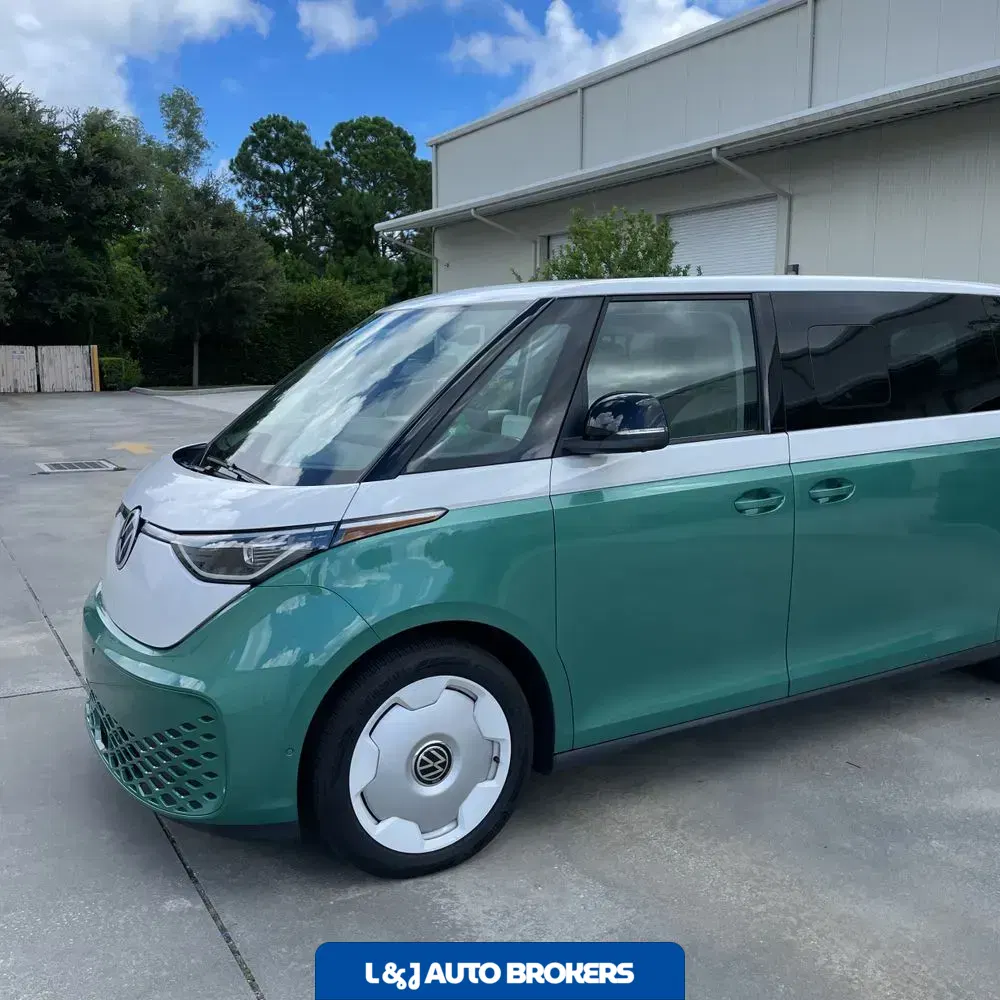2025 Volkswagen ID Buzz  1st Edition 4Motion