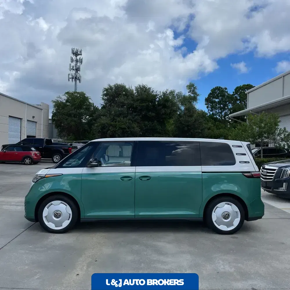 2025 Volkswagen ID Buzz  1st Edition 4Motion