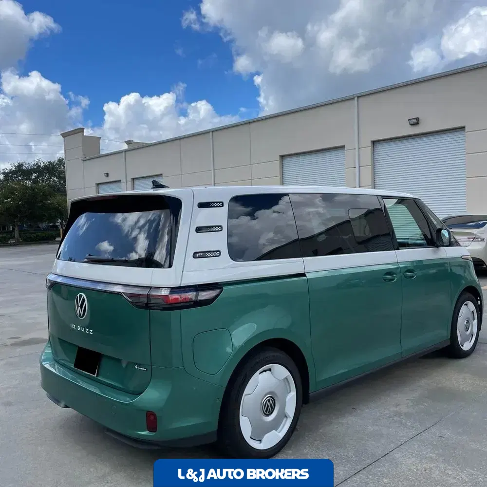 2025 Volkswagen ID Buzz  1st Edition 4Motion