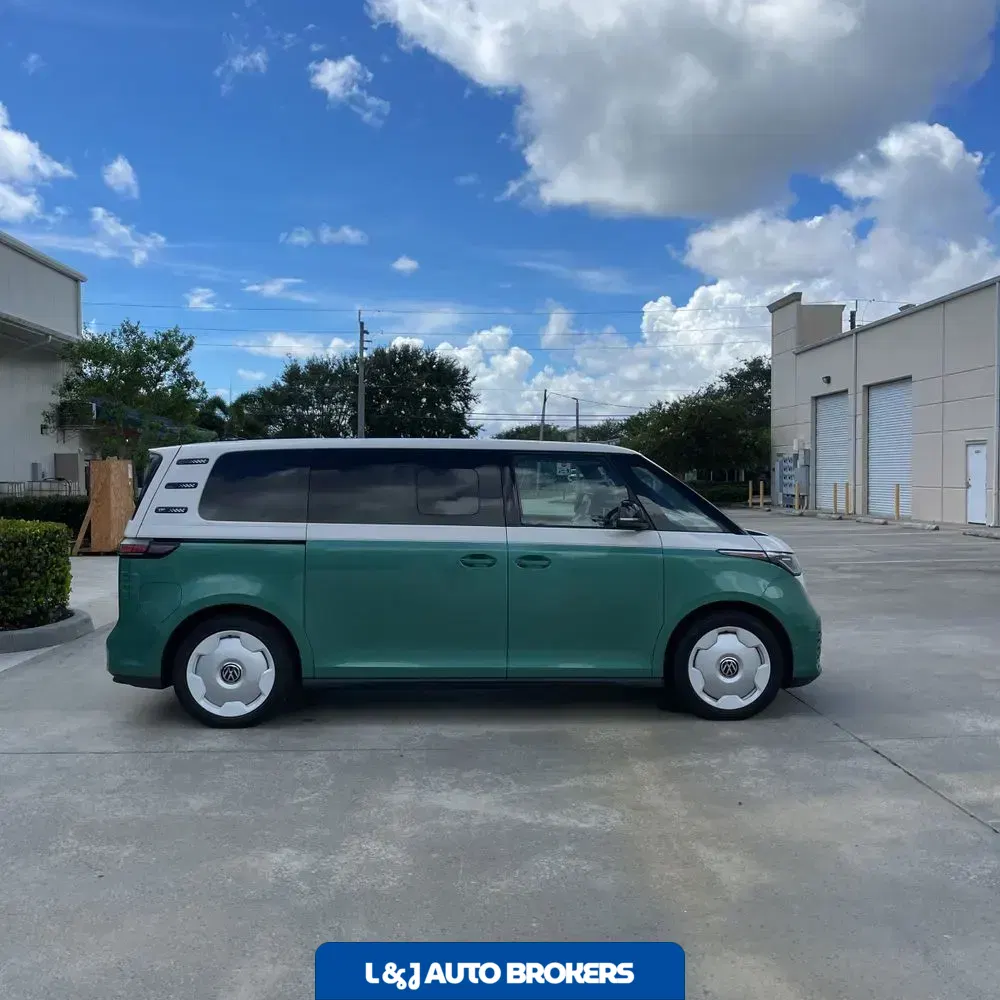 2025 Volkswagen ID Buzz  1st Edition 4Motion