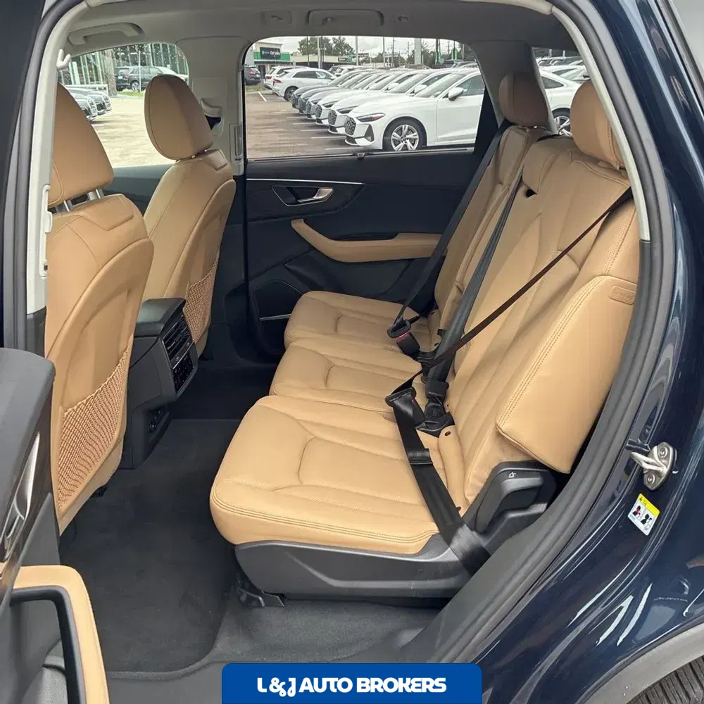 2025 Audi Q7 Premium Plus 55