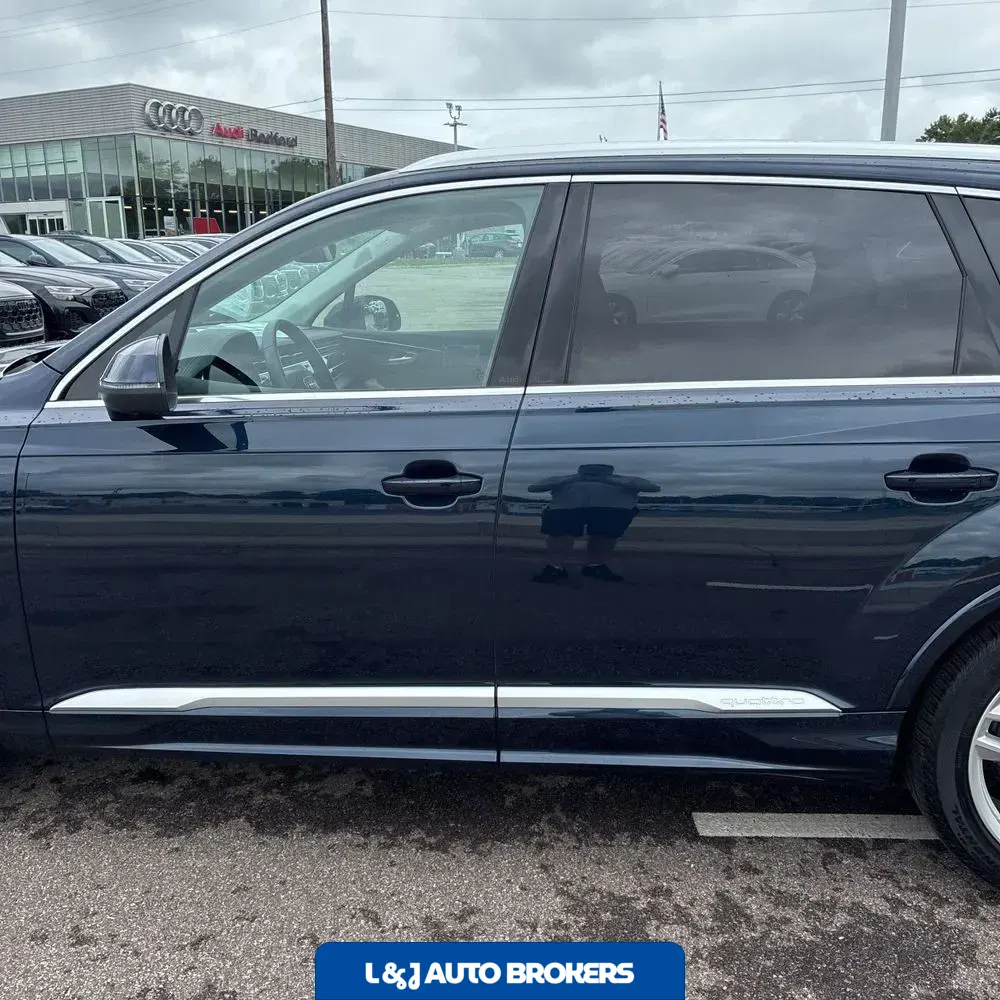 2025 Audi Q7 Premium Plus 55