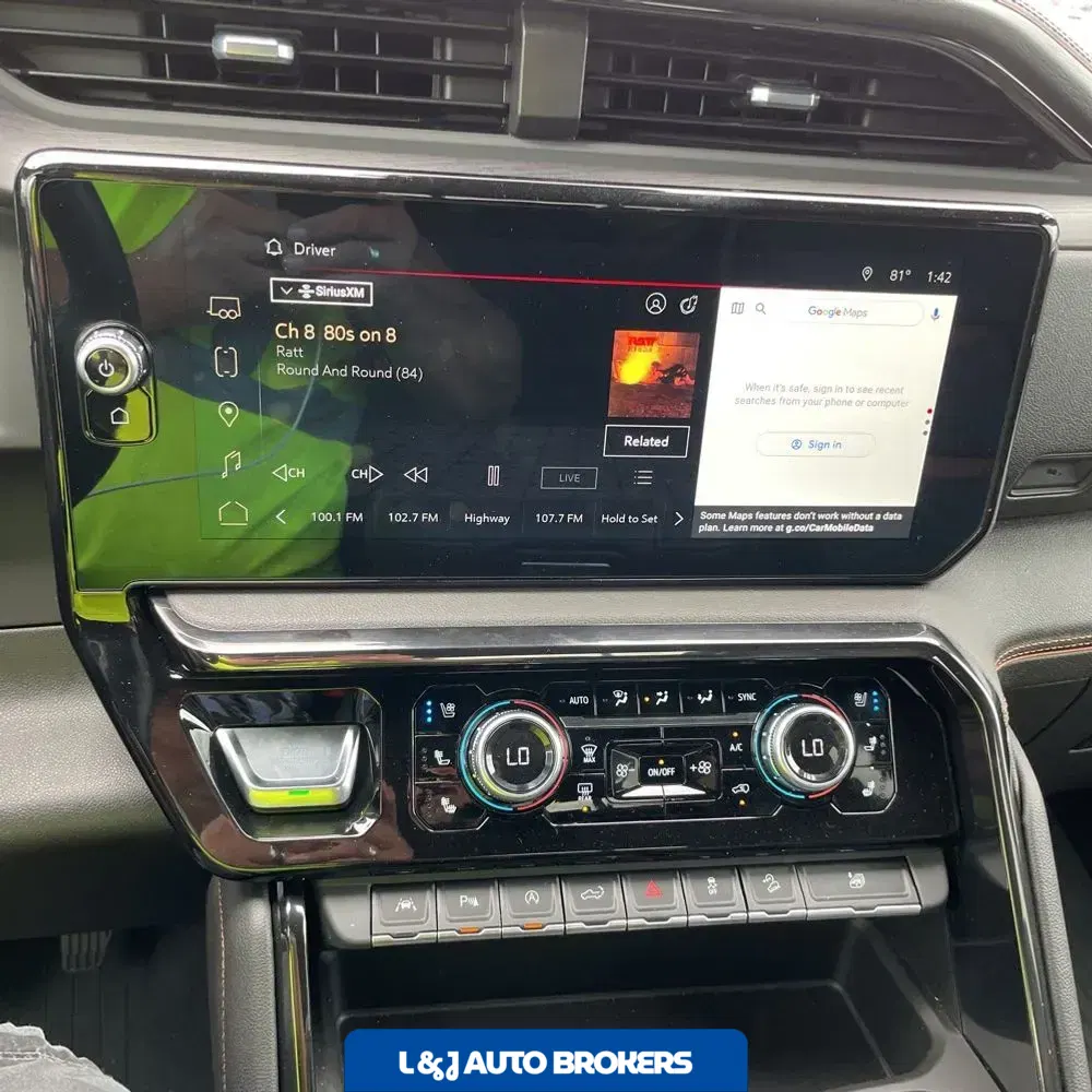 2023 GMC Sierra 1500 AT4