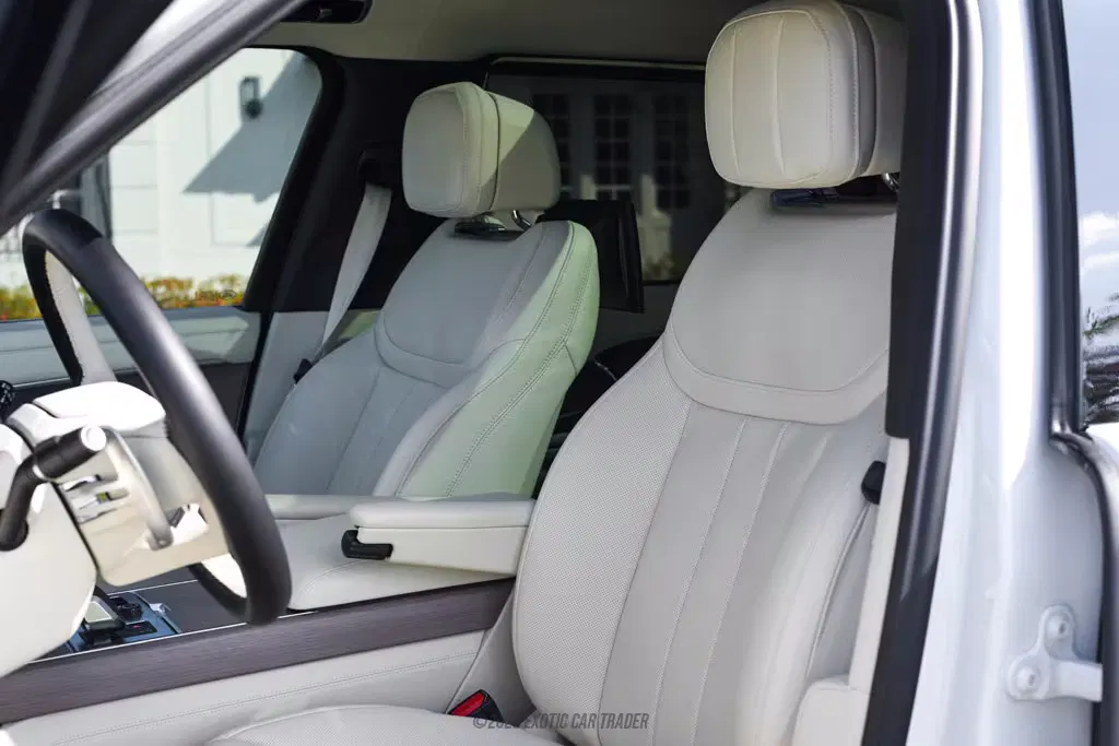 2023 Land Rover Range Rover P530 Autobiography LWB
