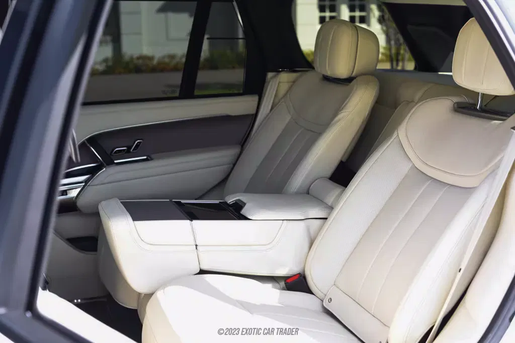 2023 Land Rover Range Rover P530 Autobiography LWB